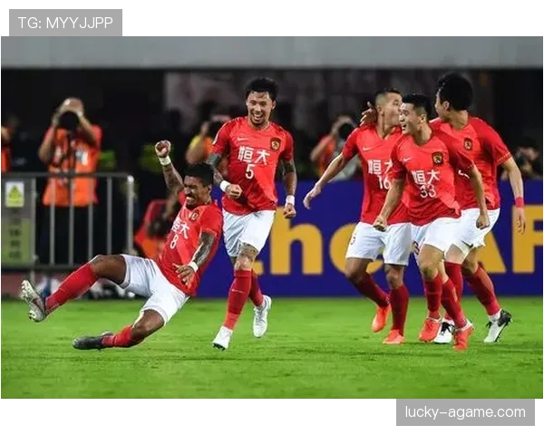 塞维利亚面临财政危机，其对球队竞争力与赛季稳定性构成考验